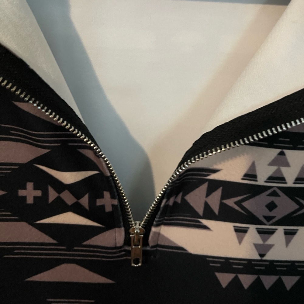 Geometric Patterned Black and Gray Women's Jacket